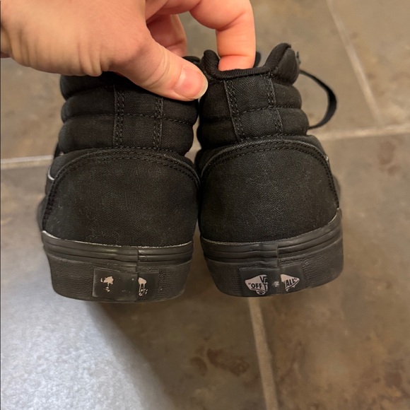 Vans Women’s High-Top Black Canvas Sneakers Shoes Black Size 8.5 - Picture 5 of 9